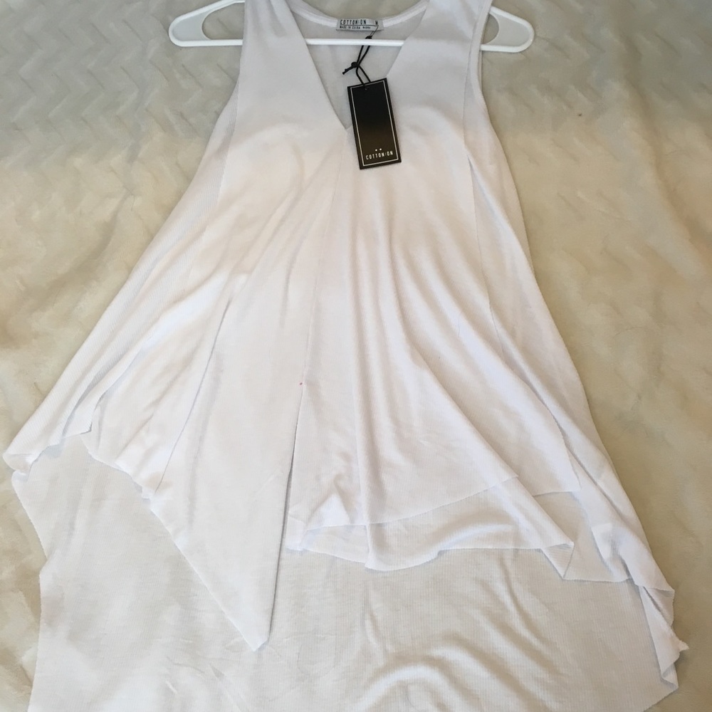 Asymmetric cotton on top NWT.